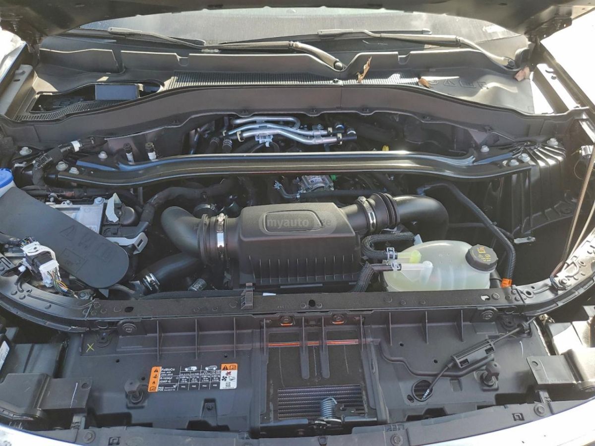 Ford Explorer 2025 — миниатюра 11