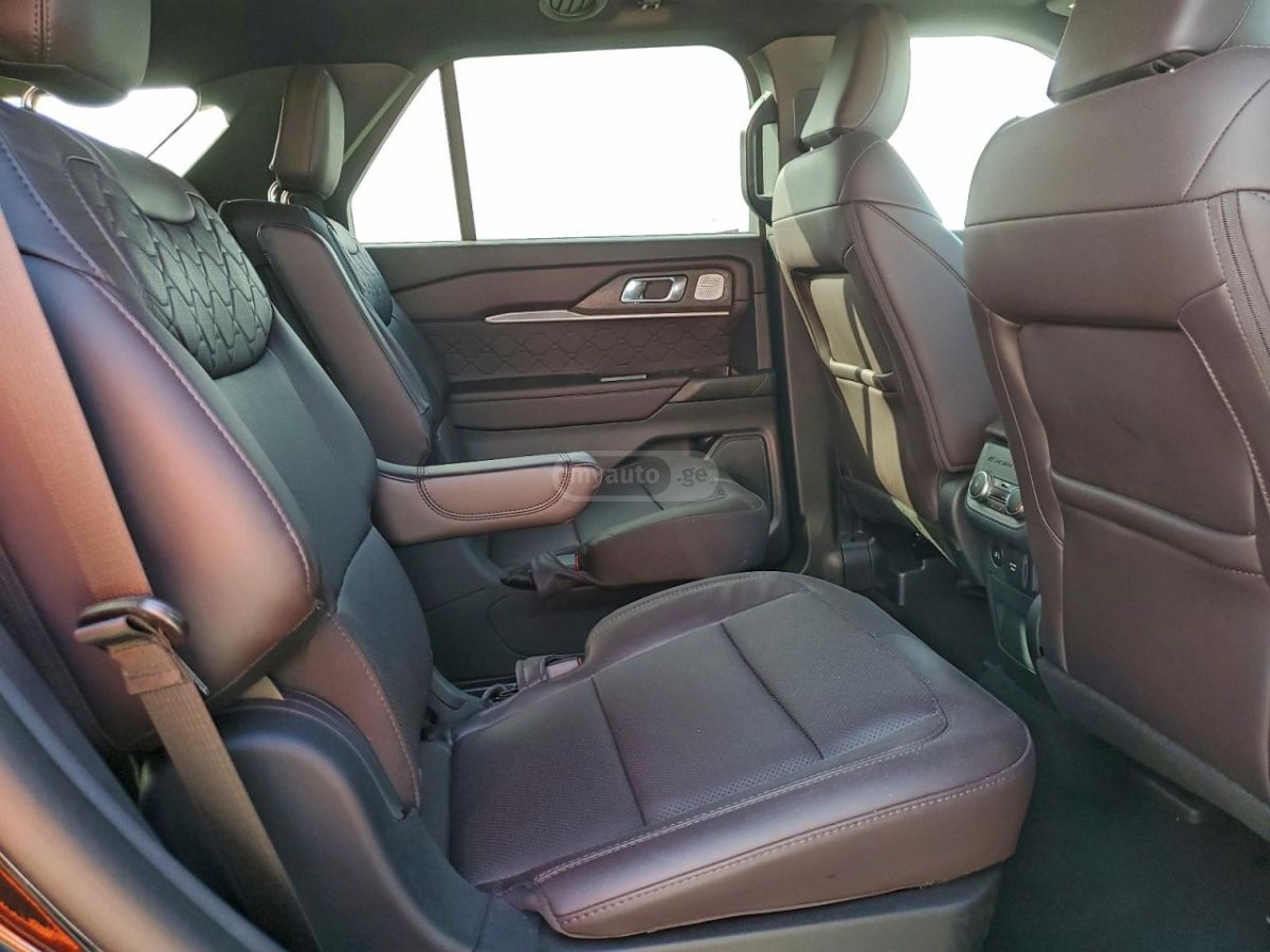 Ford Explorer 2025 — миниатюра 7