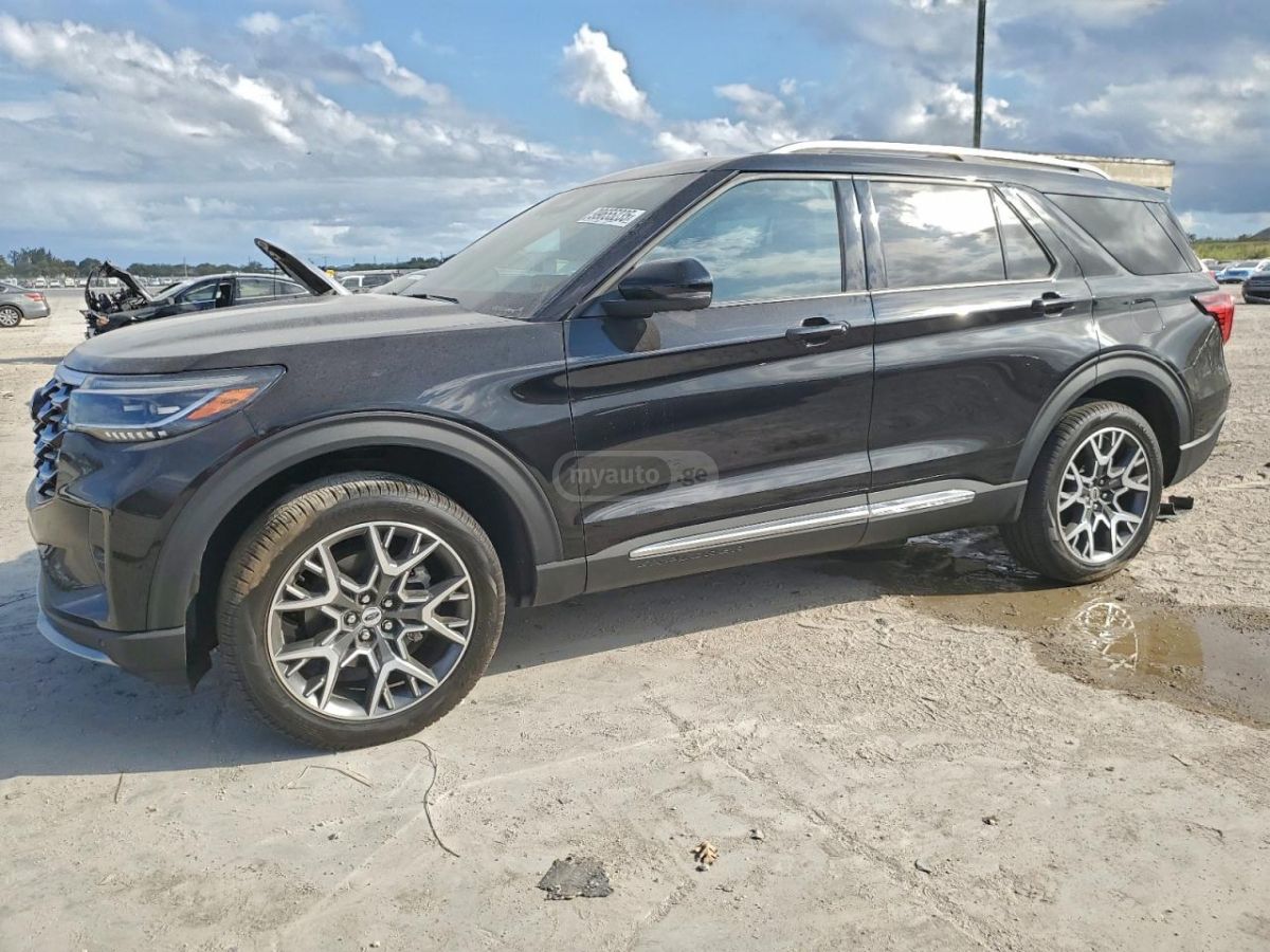 Ford Explorer 2025 — миниатюра 9