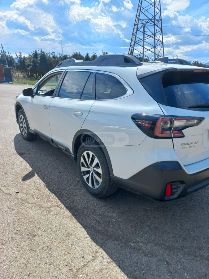 Subaru Outback - фото 6