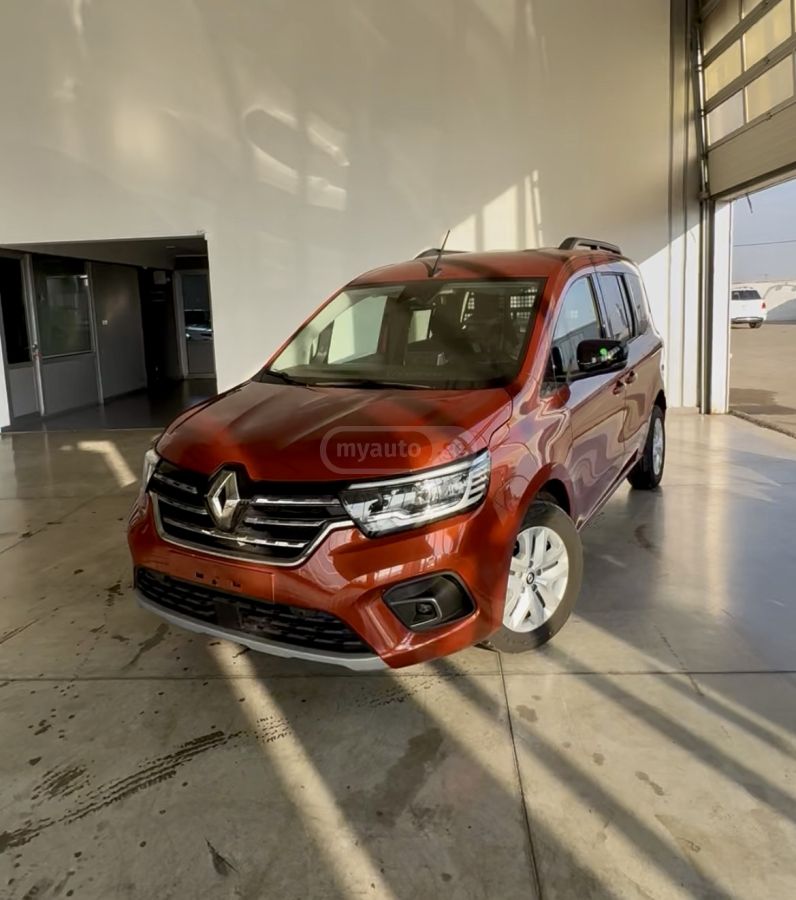 Renault Logan 2024 — миниатюра 1