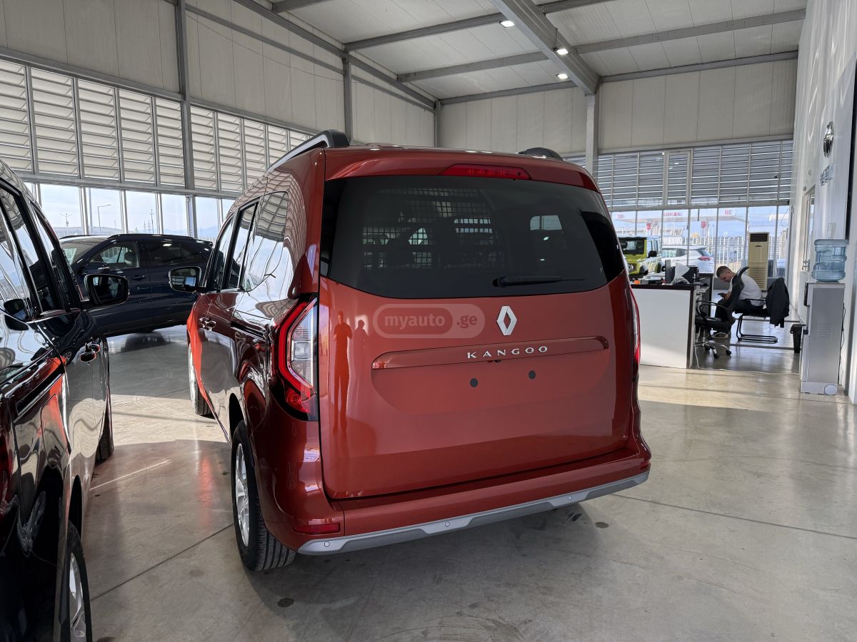 Renault Logan 2024 — миниатюра 4