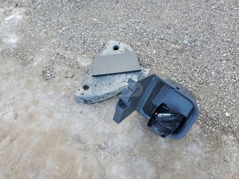 Toyota RAV 4 - фото 13