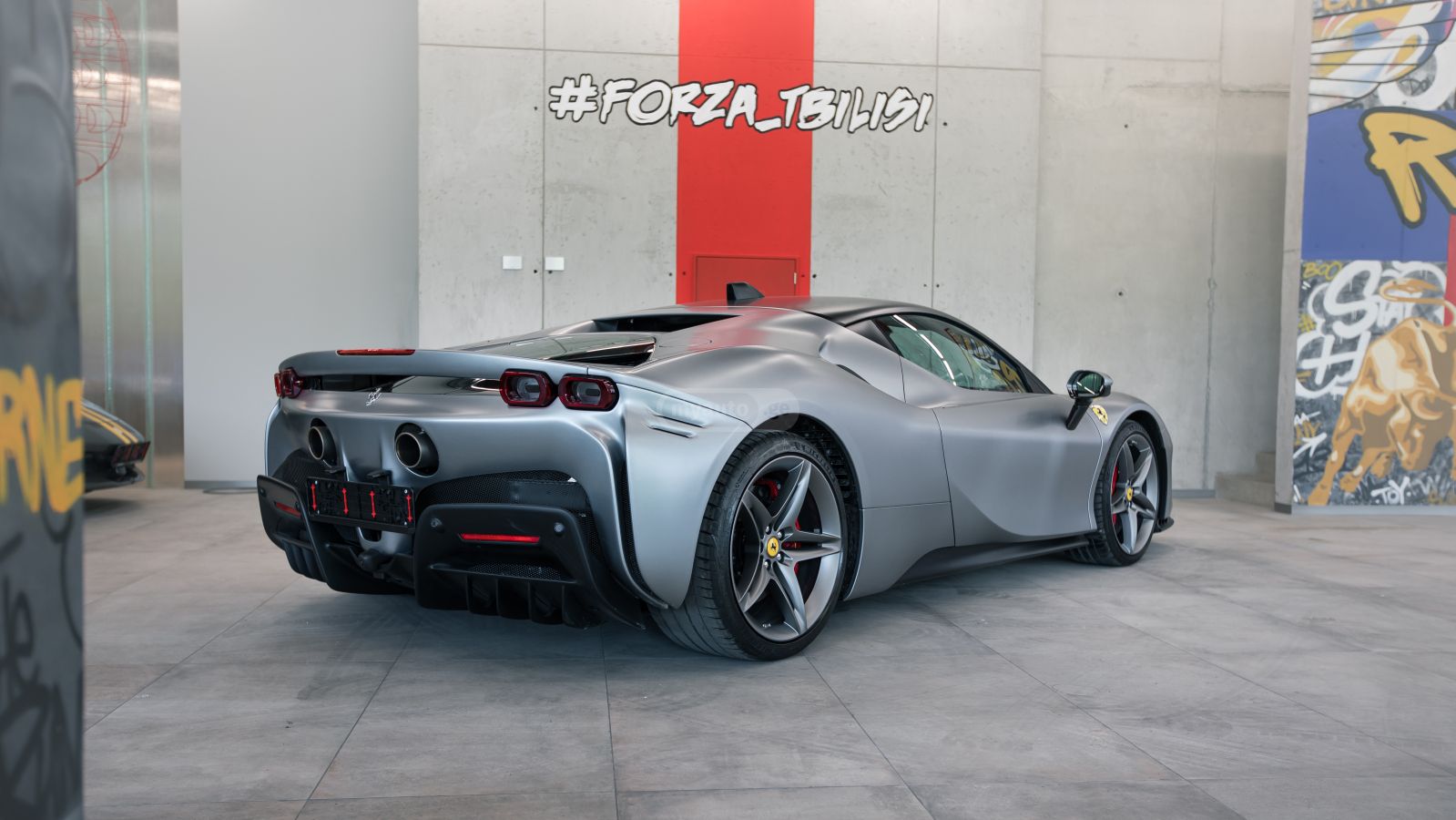 Ferrari SF90 