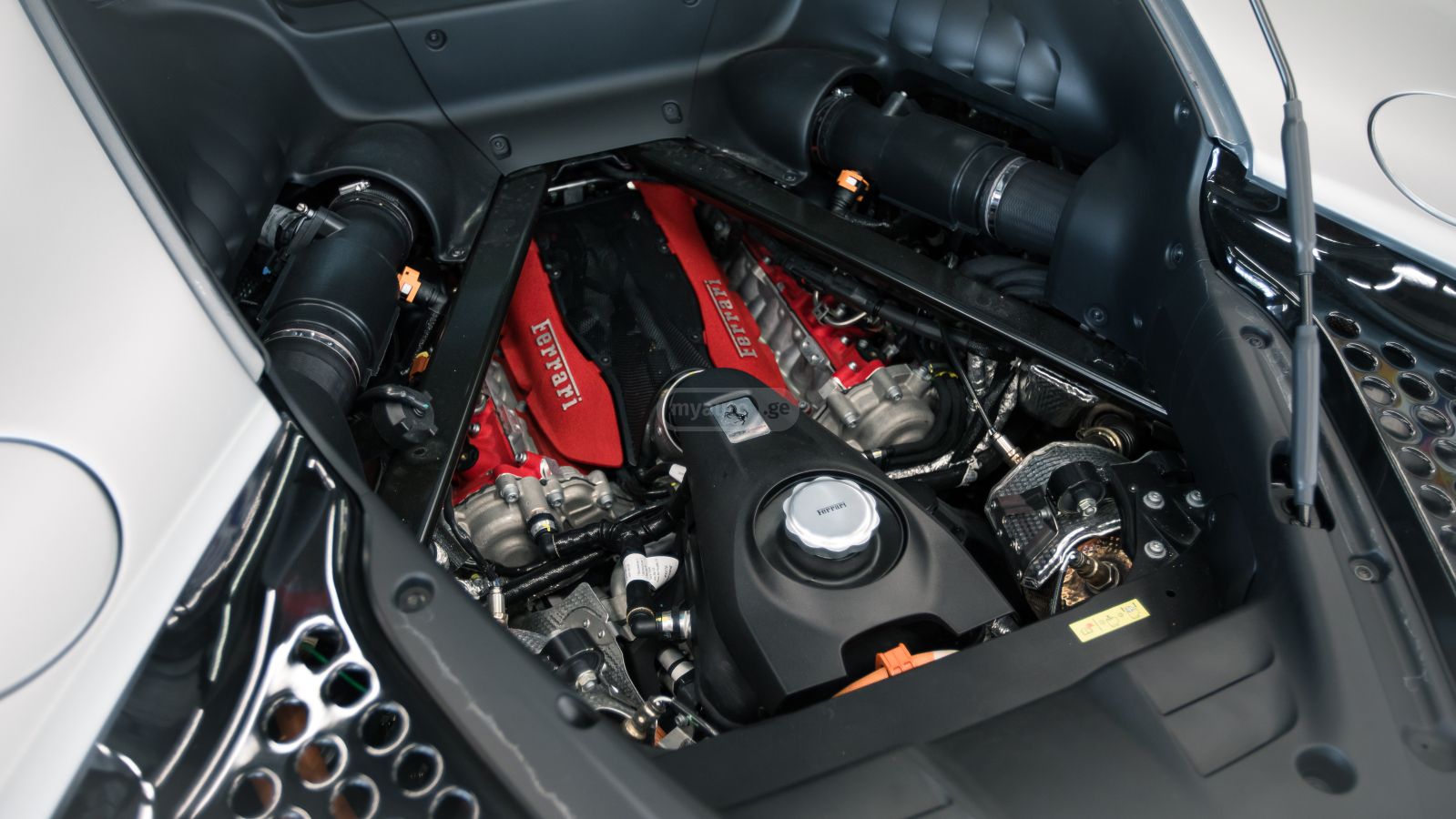Ferrari SF90 