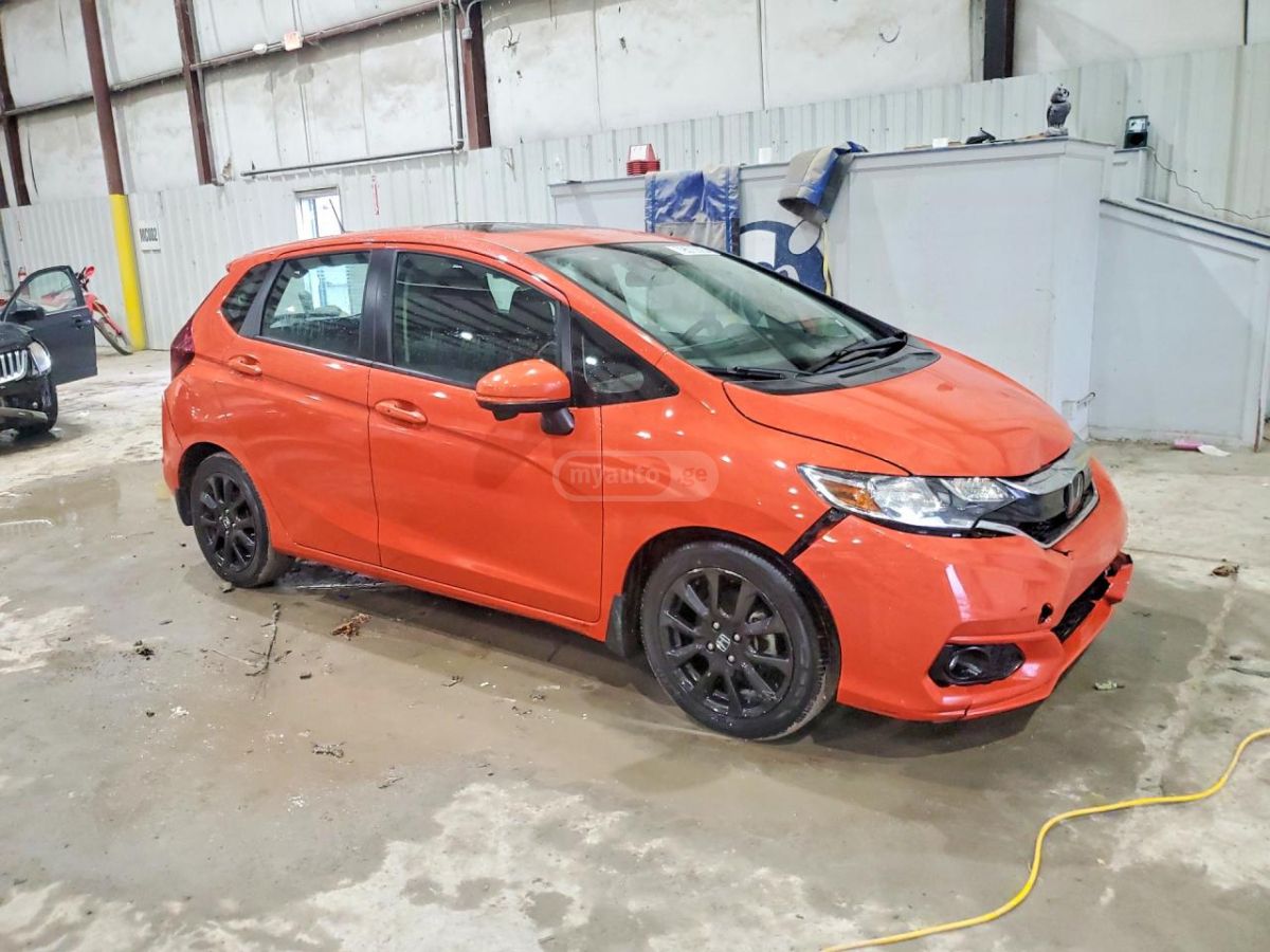 Honda FIT - фото 4