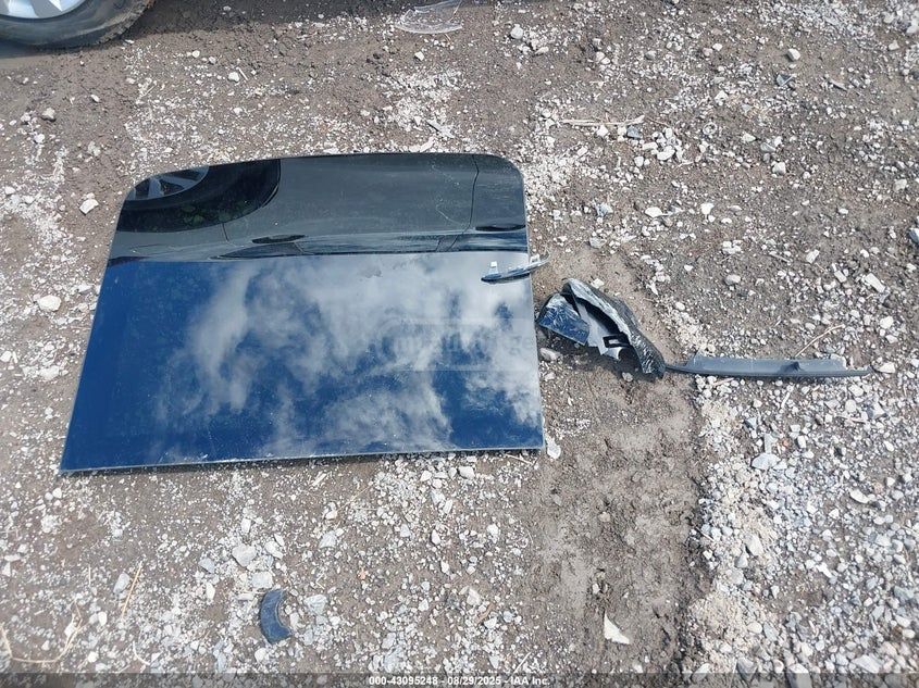 Jeep Latitude Lux 4dr 4x4 Automatic — миниатюра 12