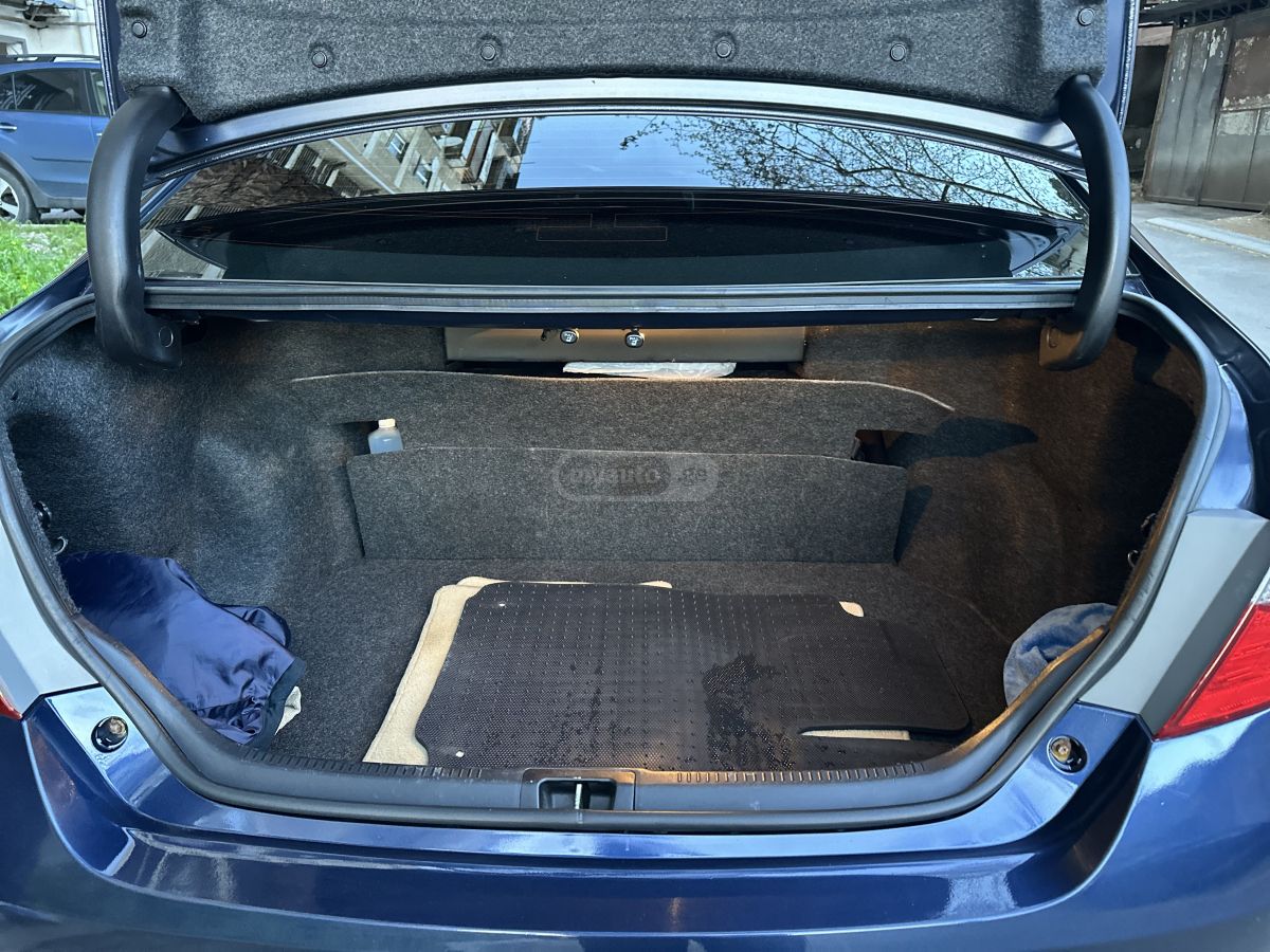 Toyota Camry - фото 7