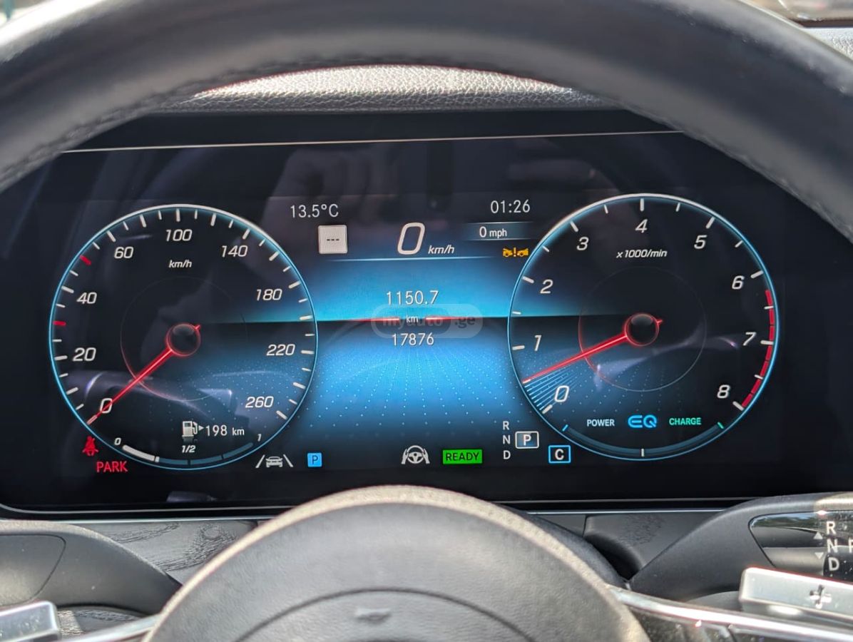 Mercedes-Benz E 450 2022 — миниатюра 11