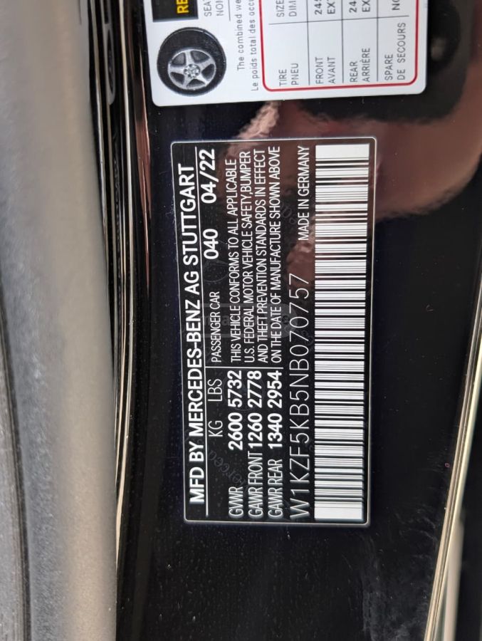 Mercedes-Benz E 450 2022 — миниатюра 8