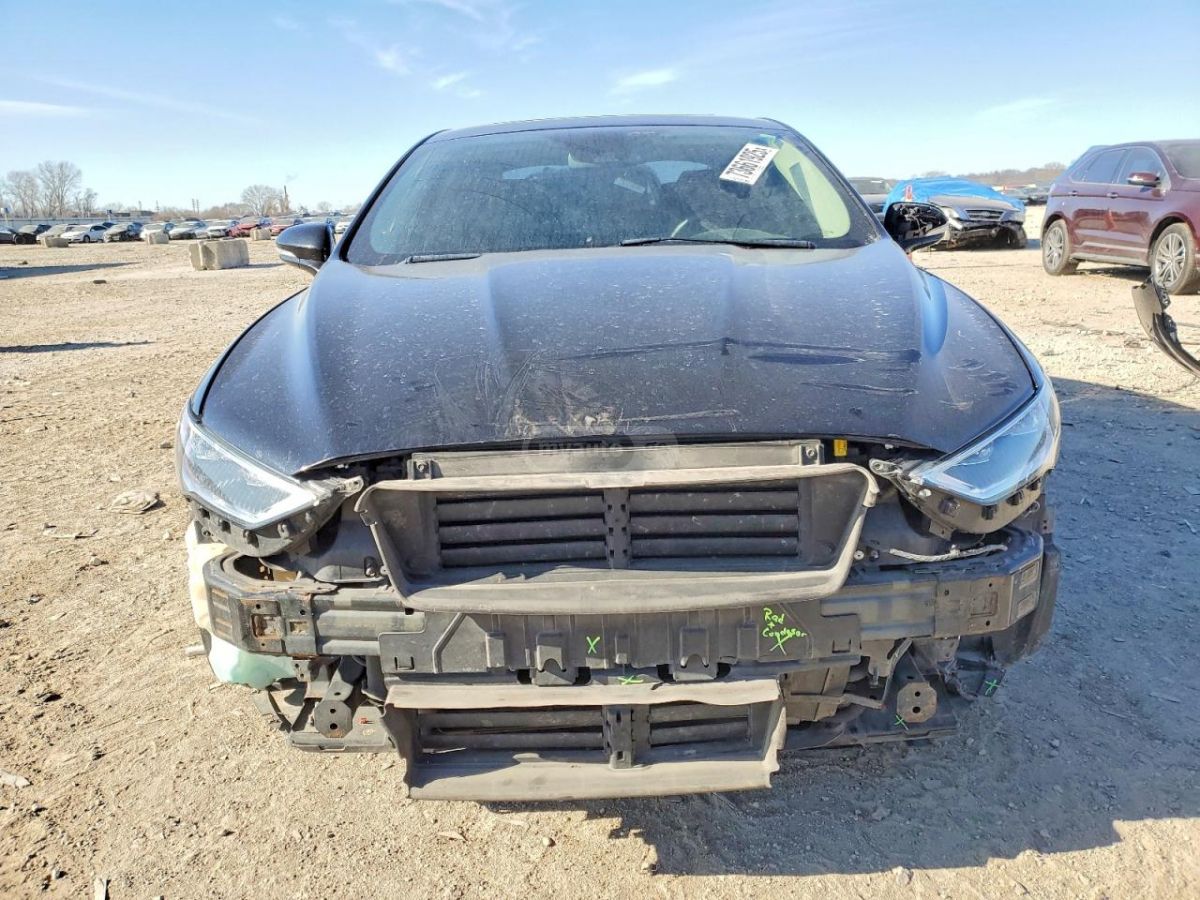 Ford Fusion - фото 5