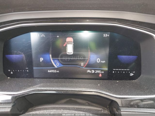 Volkswagen Jetta - фото 7