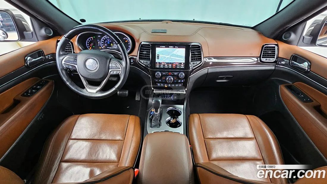 Jeep Grand Cherokee - фото 7