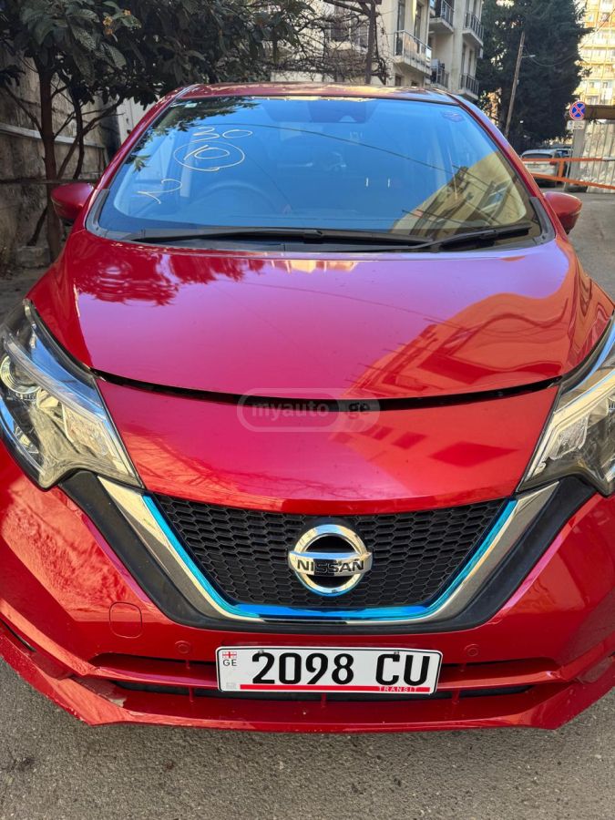 Nissan Note - фото 1