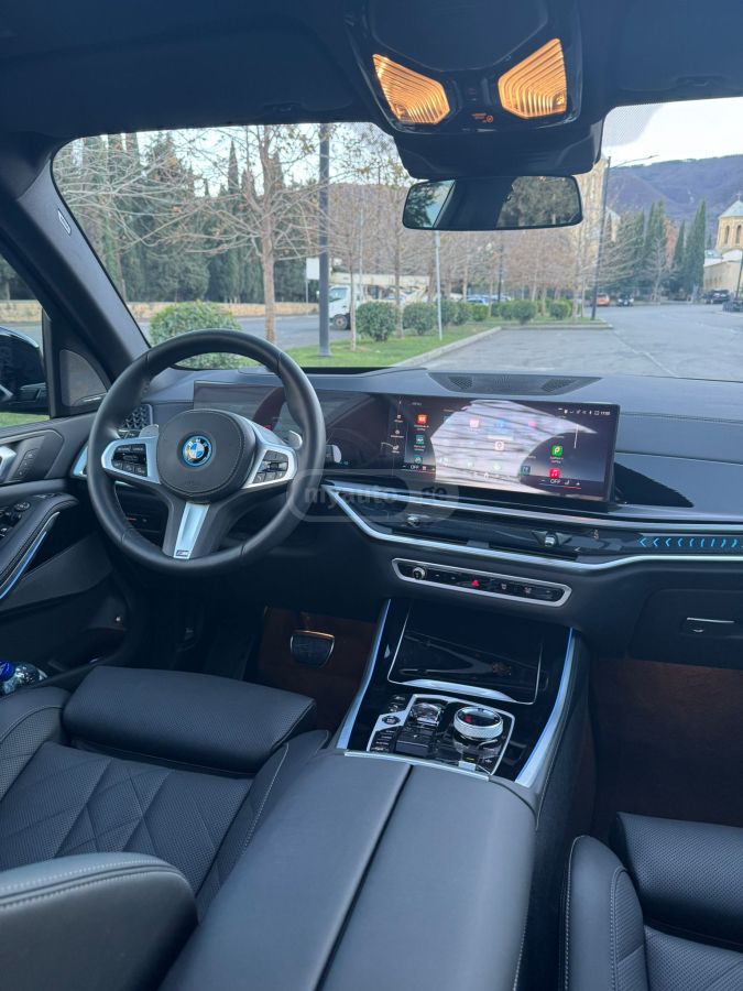 BMW xDrive50e 4dr All Wheel Drive — миниатюра 8