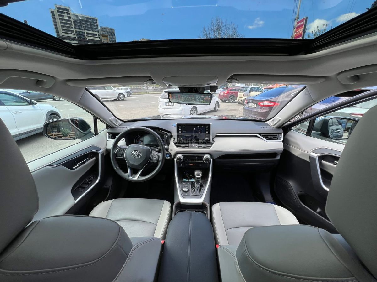 Toyota Rav 4 - фото 10