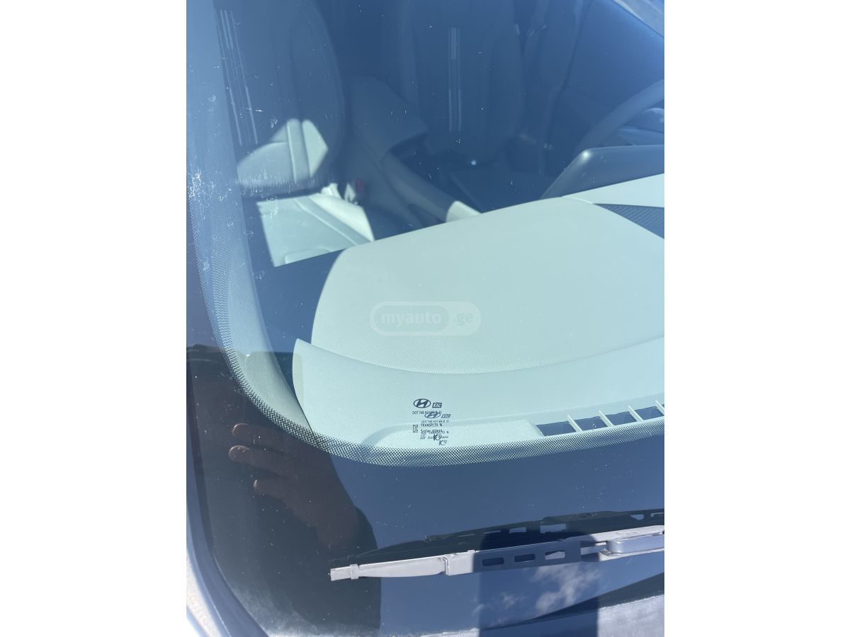 Hyundai Elantra - фото 9