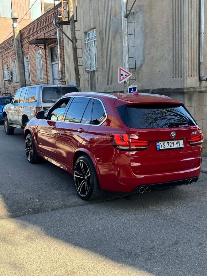 BMW X5 - фото 2