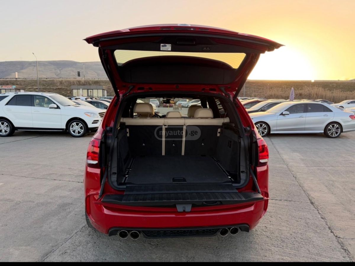 BMW X5 - фото 7