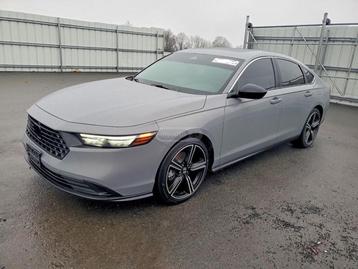 Honda Accord - фото 1