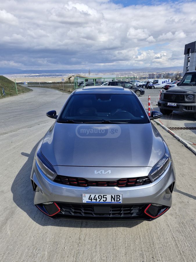 Kia Forte - фото 2