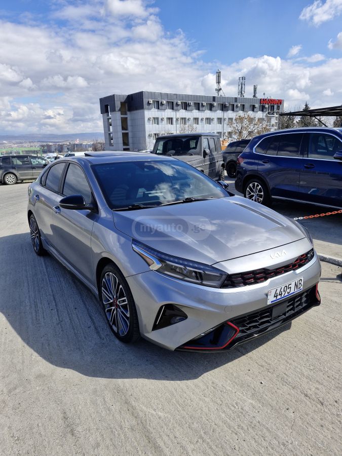 Kia Forte - фото 3