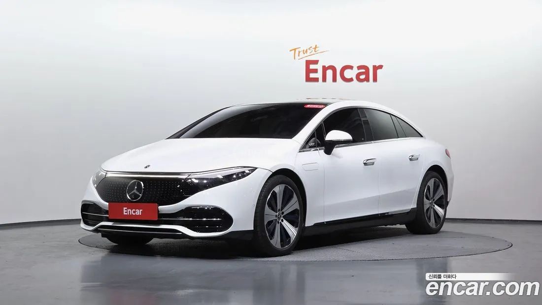 Mercedes-Benz EQS - фото 11