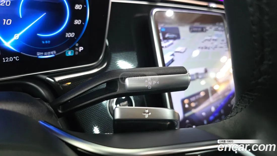 Mercedes-Benz EQS - фото 9