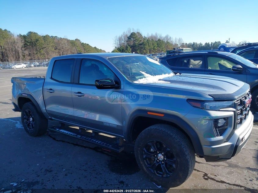 GMC Sierra 2023 — миниатюра 12