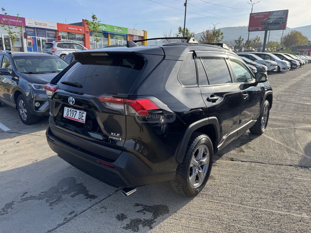 Toyota XLE 4dr All-Wheel Drive Automa — миниатюра 3