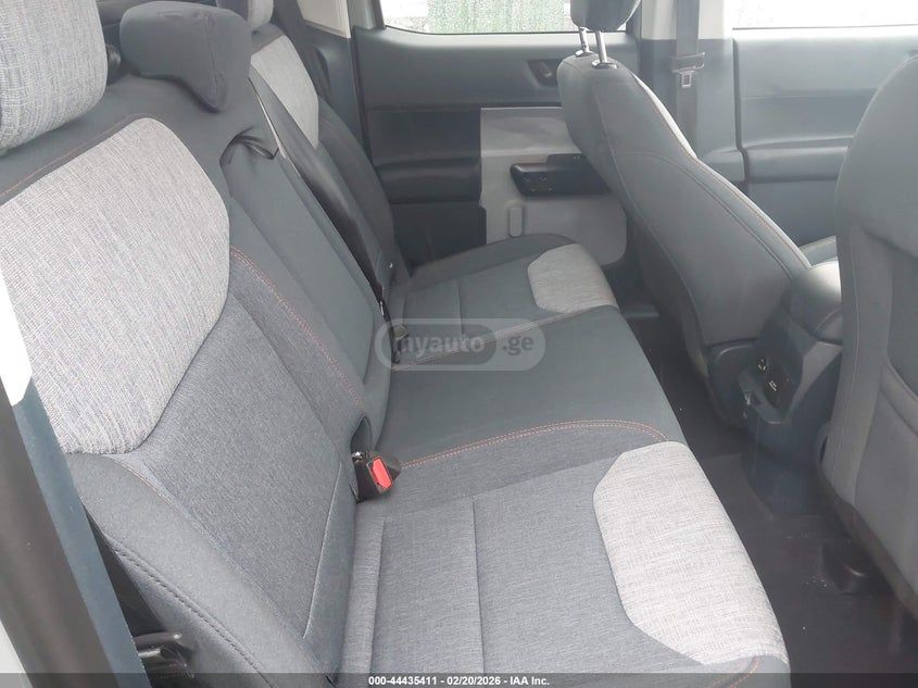 Ford Maverick 2023 — миниатюра 8