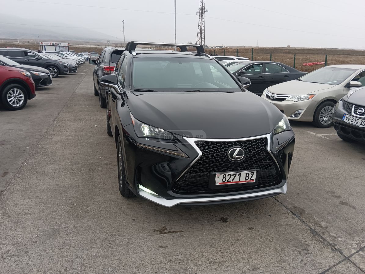 Lexus NX 200 - фото 11