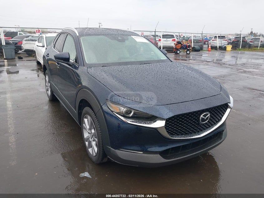 Mazda CX-30 - фото 1