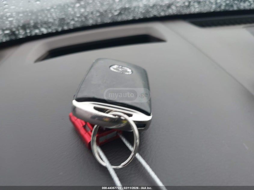 Mazda CX-30 - фото 10