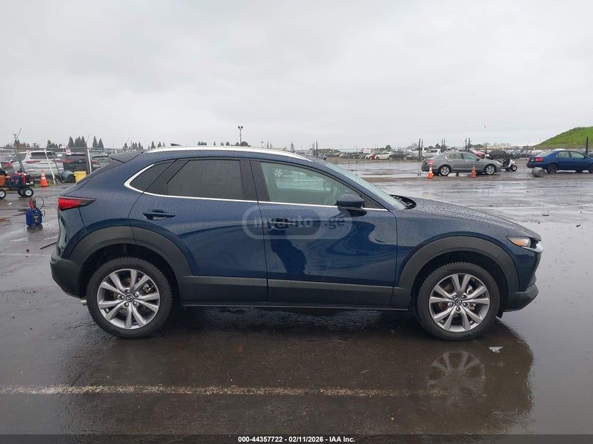 Mazda CX-30 - фото 11