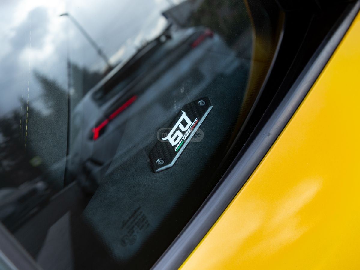 Lamborghini Huracan Sterrato 2023 — миниатюра 3