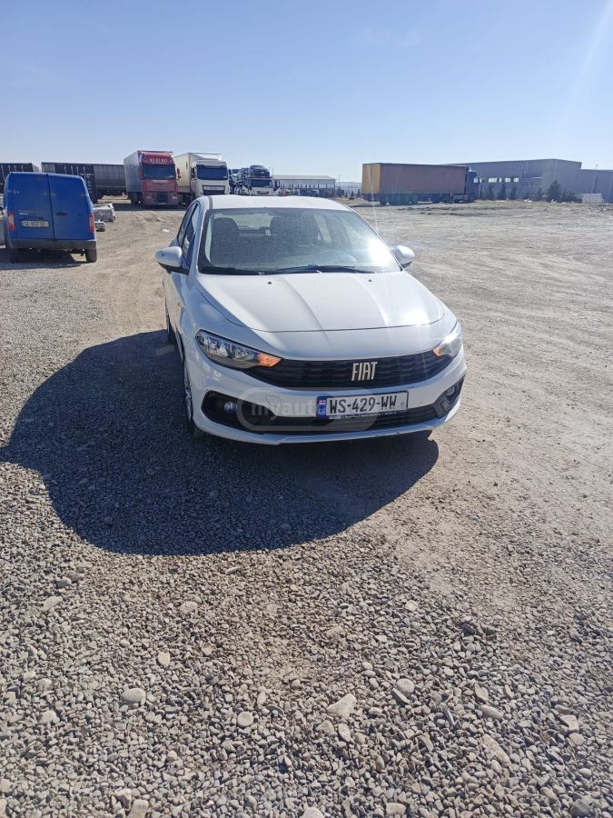 Fiat Tipo - фото 1