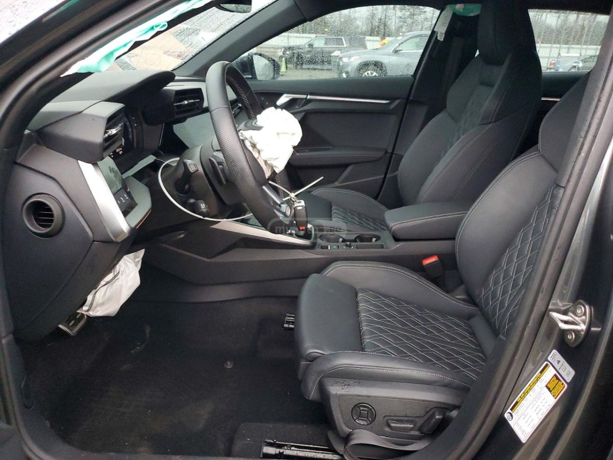 Audi S3 - фото 7