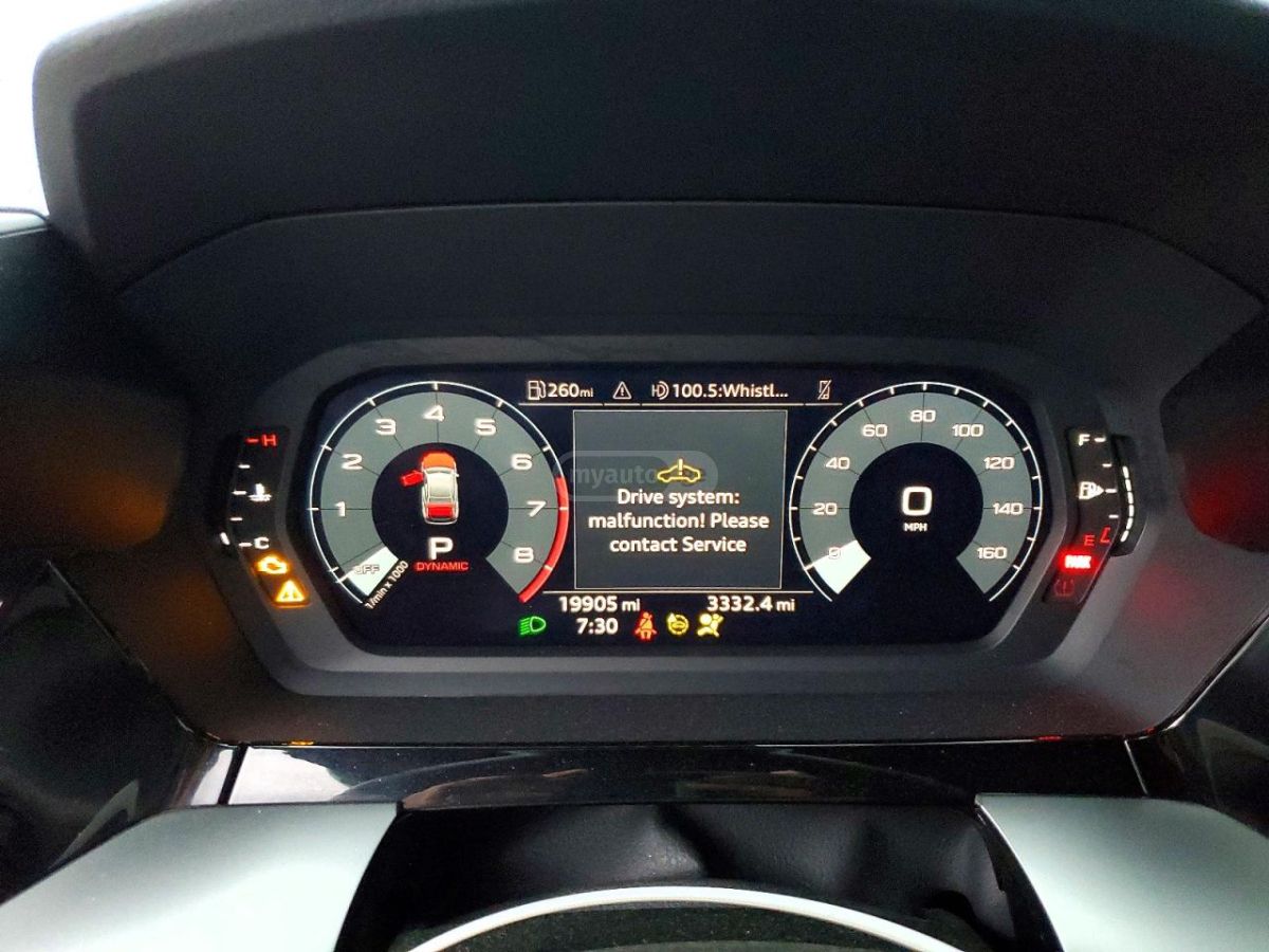 Audi S3 - фото 9