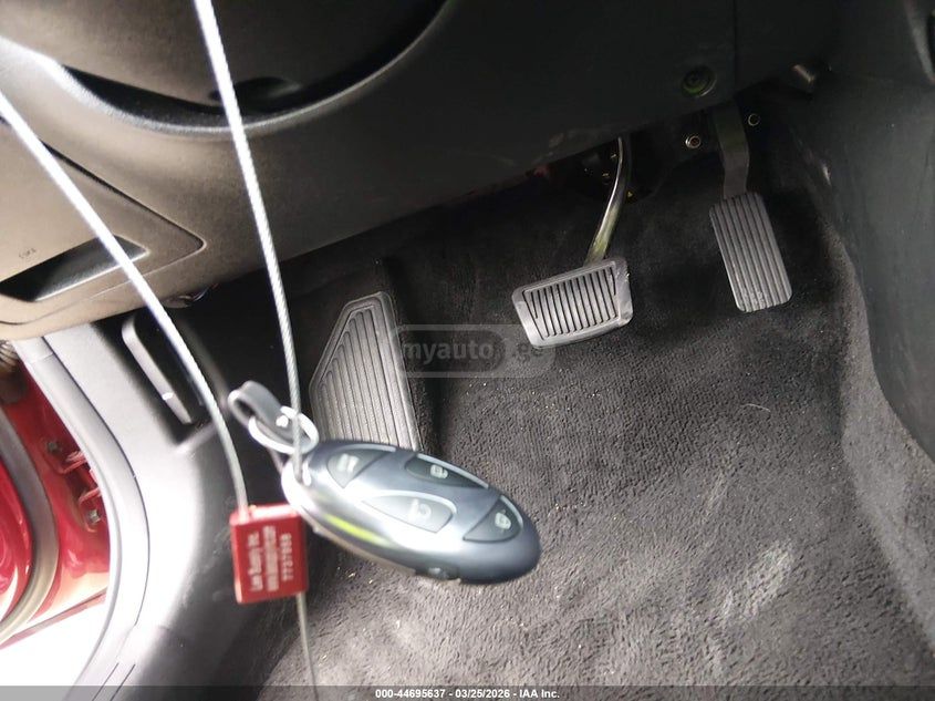 Hyundai Elantra 2025 — миниатюра 10