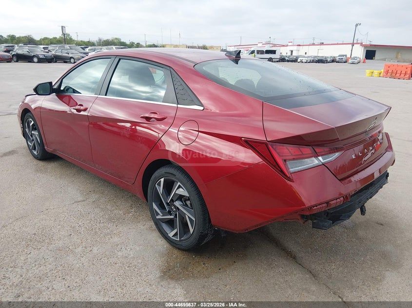 Hyundai Elantra 2025 — миниатюра 3