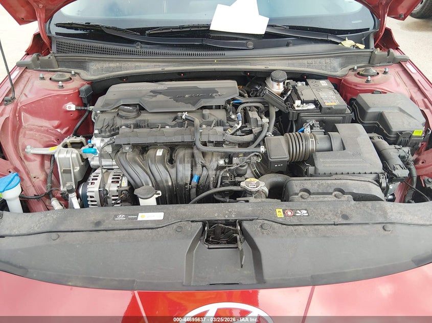 Hyundai Elantra 2025 — миниатюра 9