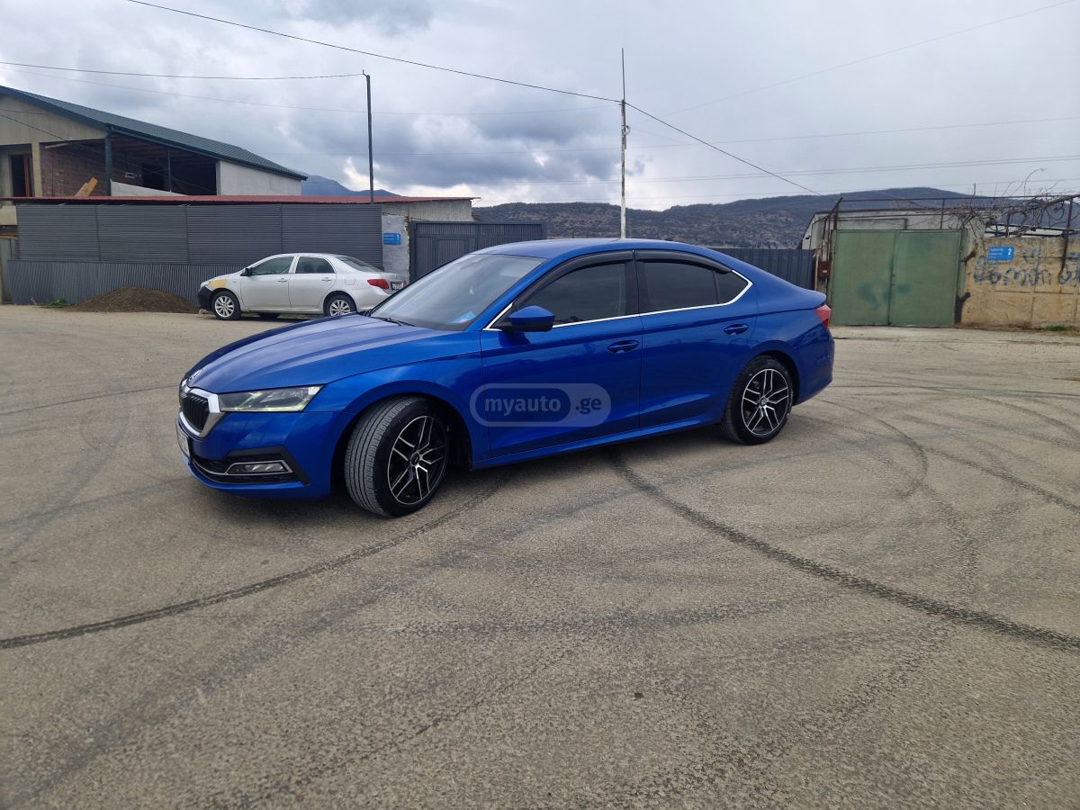 Skoda Octavia - фото 1