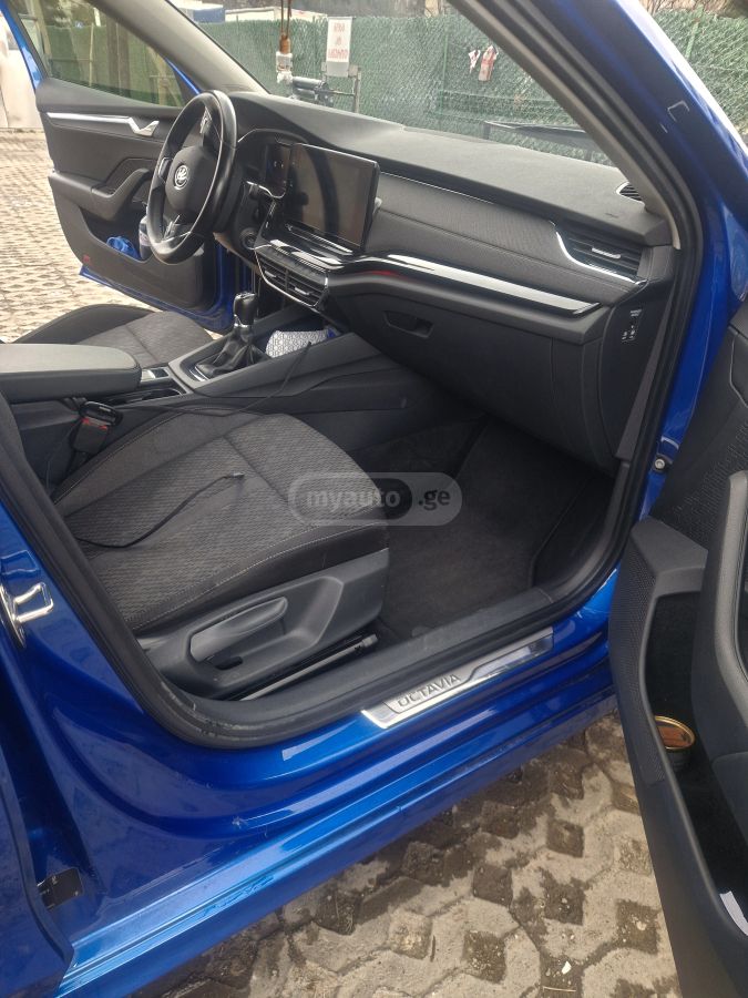 Skoda Octavia - фото 14