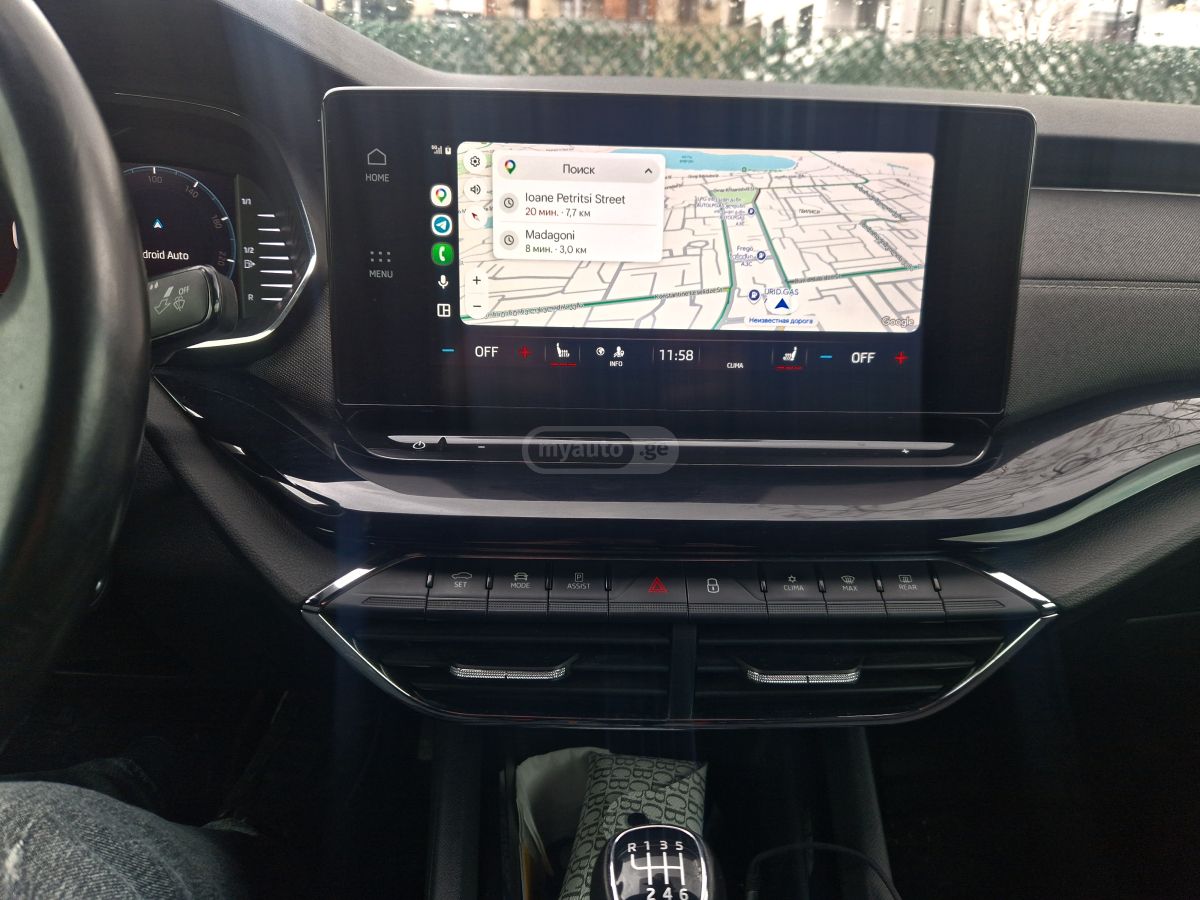 Skoda Octavia - фото 9