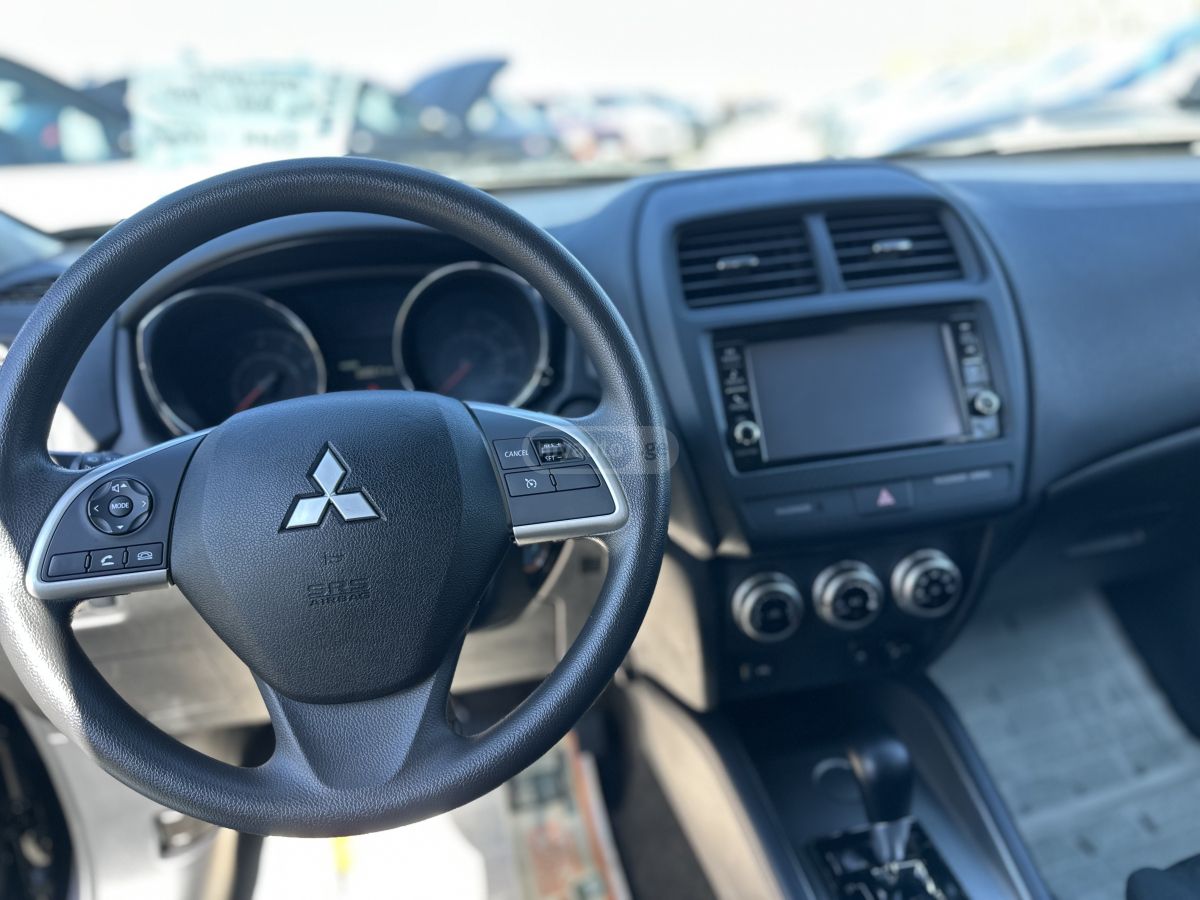 Mitsubishi Outlander Sport - фото 12