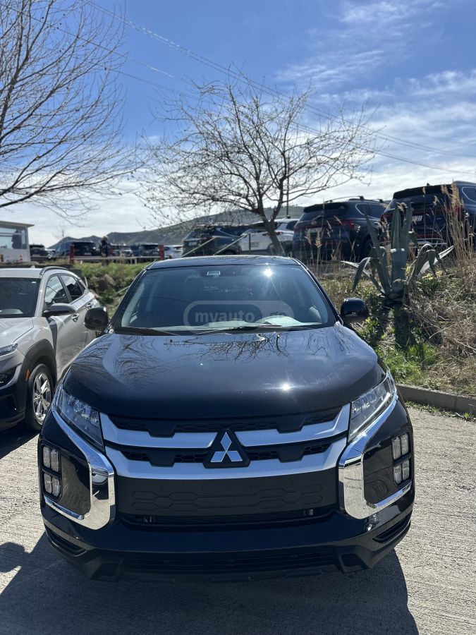 Mitsubishi Outlander Sport - фото 2