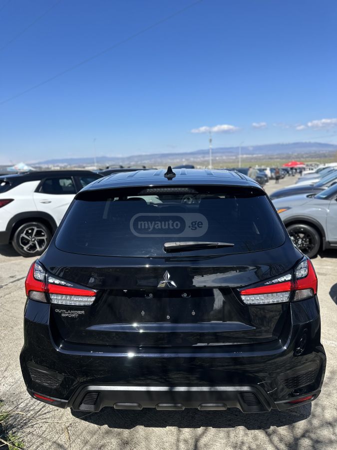 Mitsubishi Outlander Sport - фото 5