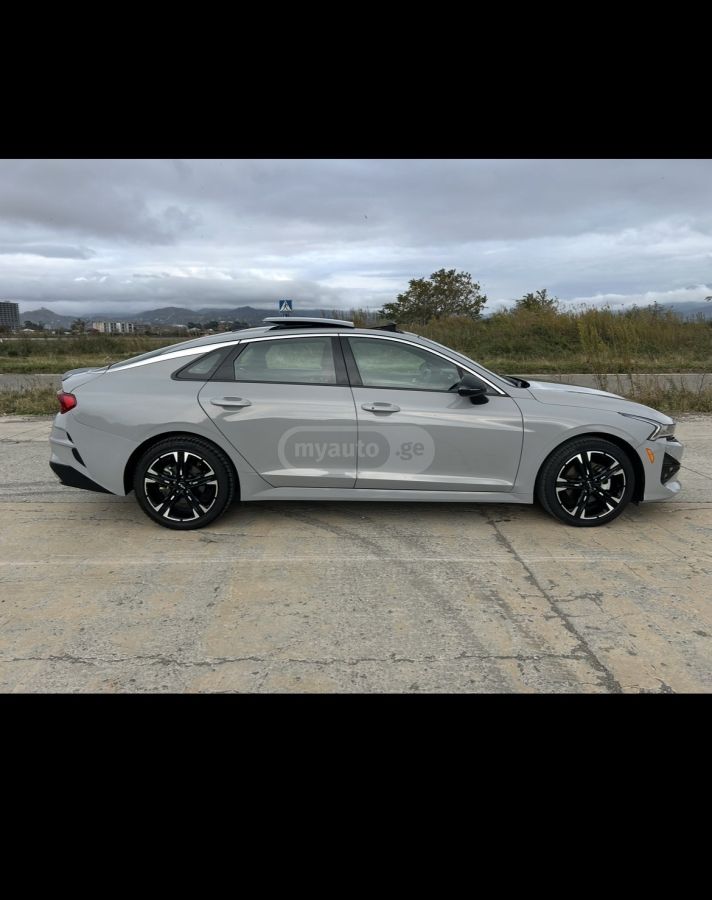Kia K5 - фото 10
