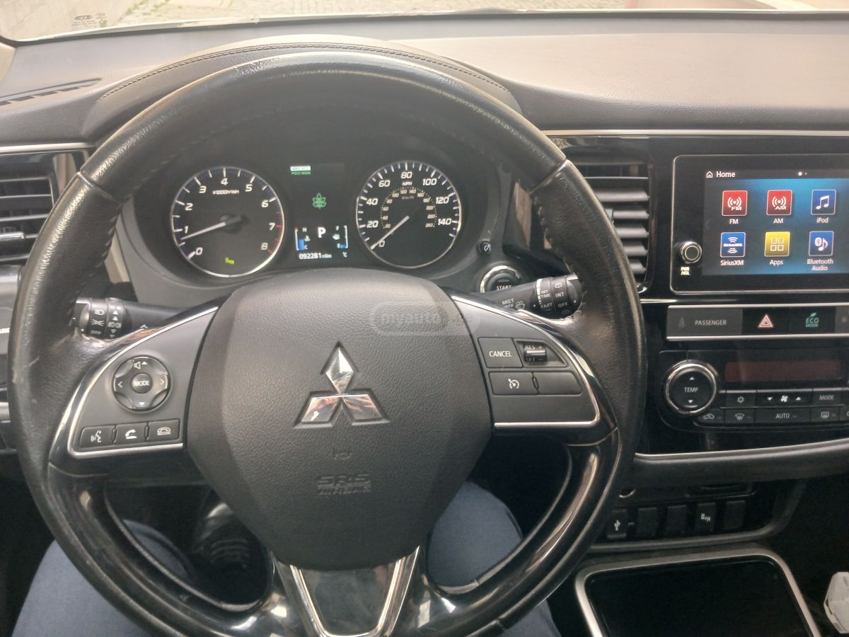 Mitsubishi Outlander - фото 9